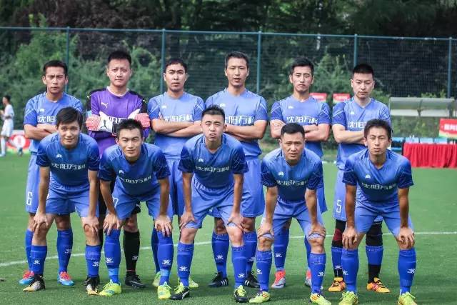 德国队开启世界杯备战 诺伊尔、哈弗茨缺席首训